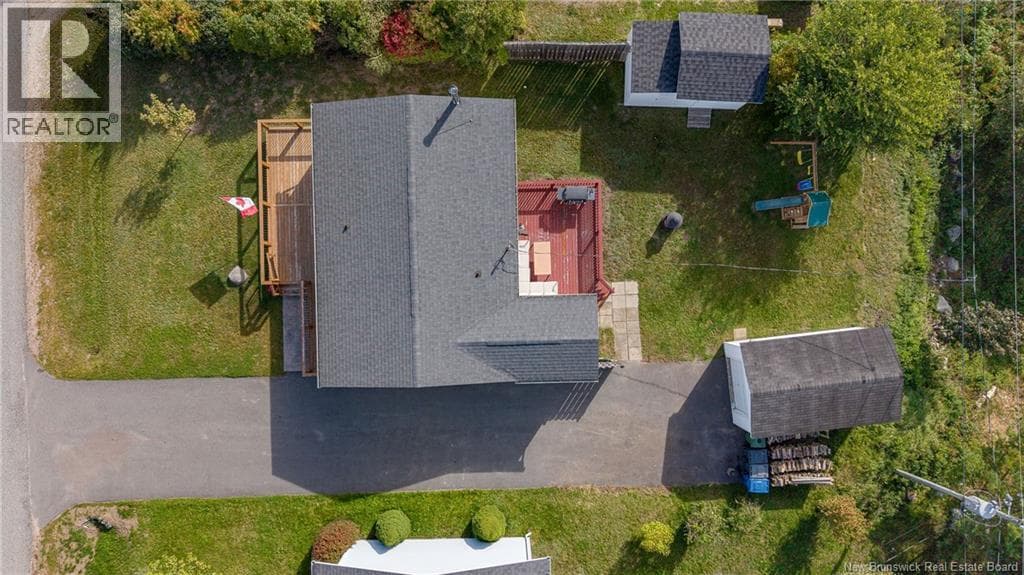 39 Thompson Drive, photo 3