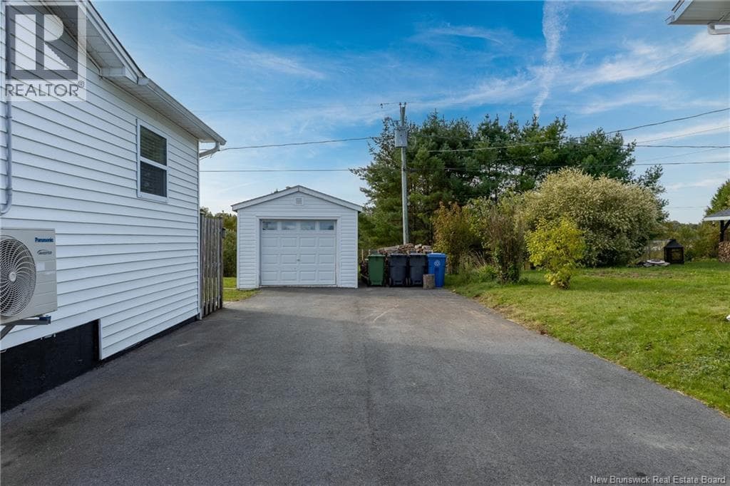 39 Thompson Drive, photo 31