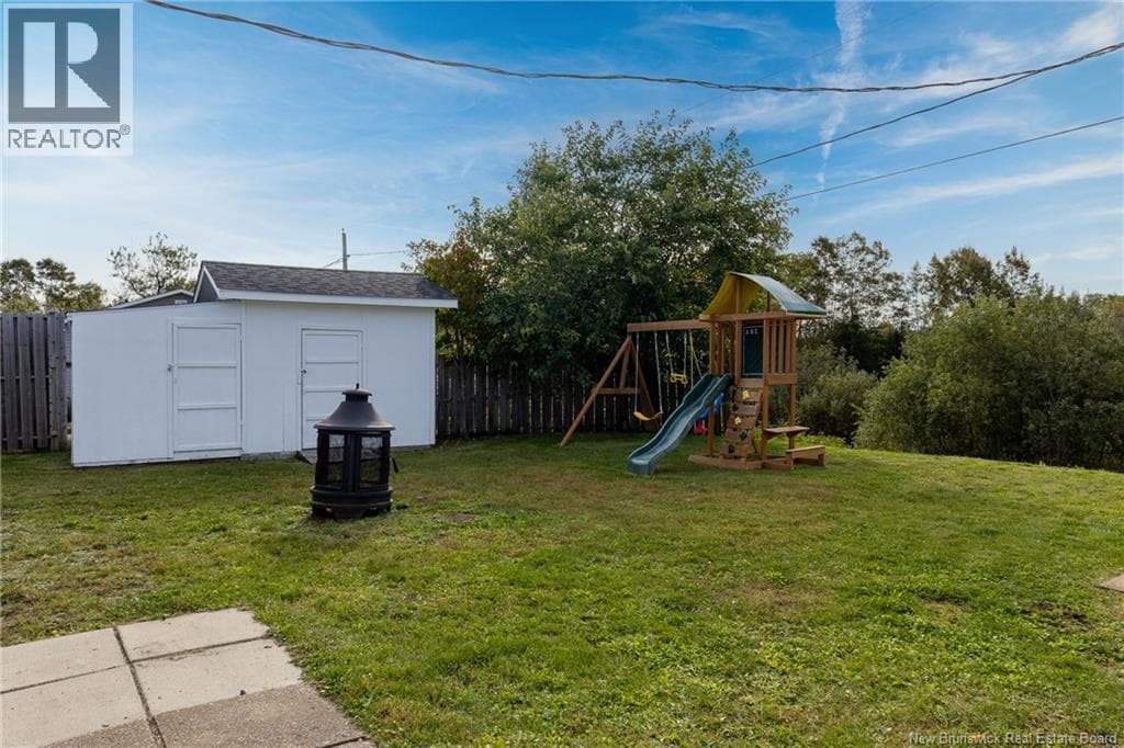 39 Thompson Drive, photo 32