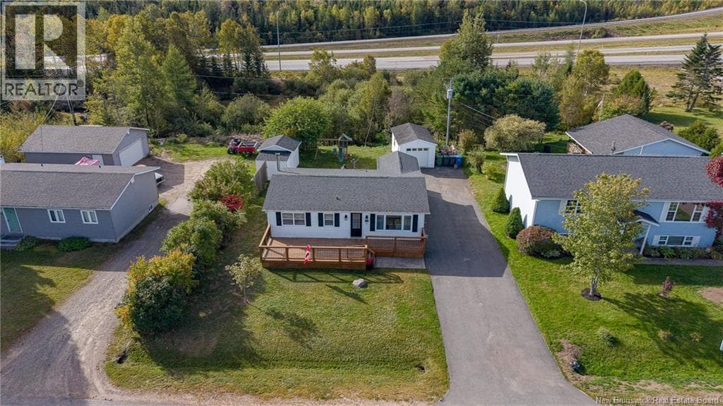 39 Thompson Drive, photo 36