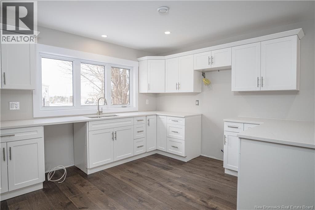 6 Rockingstone Drive, photo 5