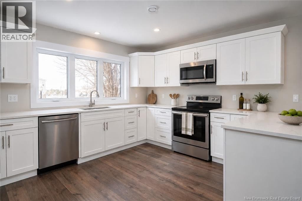 6 Rockingstone Drive, photo 4