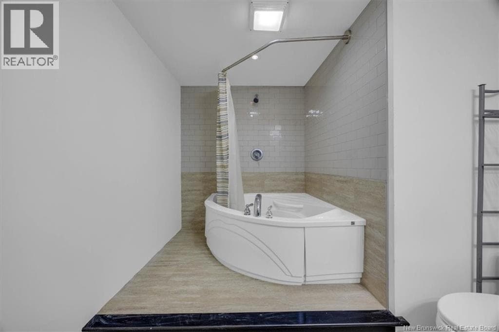 16 Darling Court, photo 31