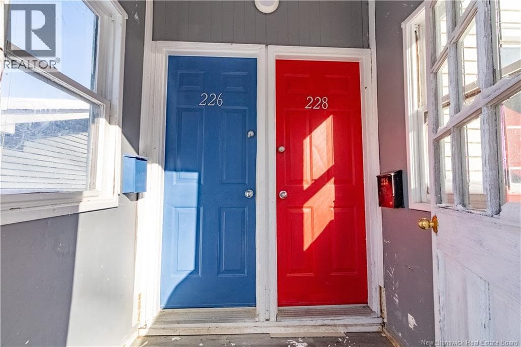 226-228 Watson Street, photo 3