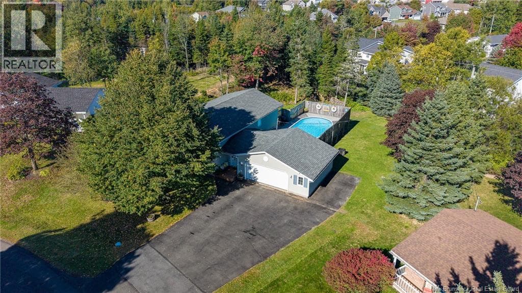 10 Timberline Crescent, photo 4
