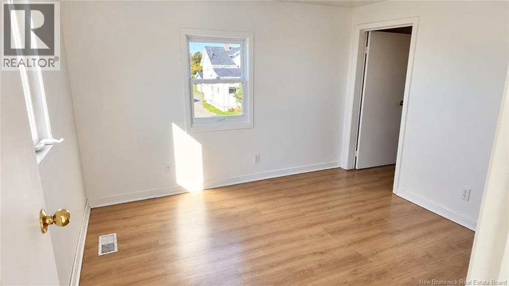 433 Woodville Road, photo 19