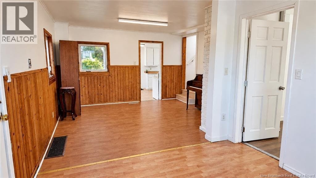 433 Woodville Road, photo 9