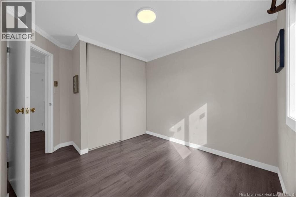 90 Brentwood Crescent, photo 16