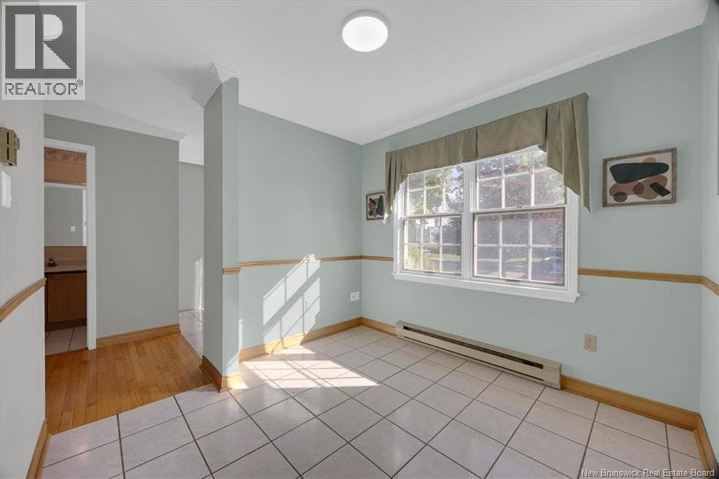 90 Brentwood Crescent, photo 3