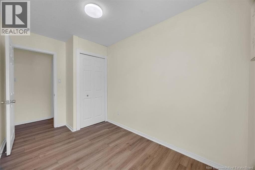 220 Tartan Street, photo 14