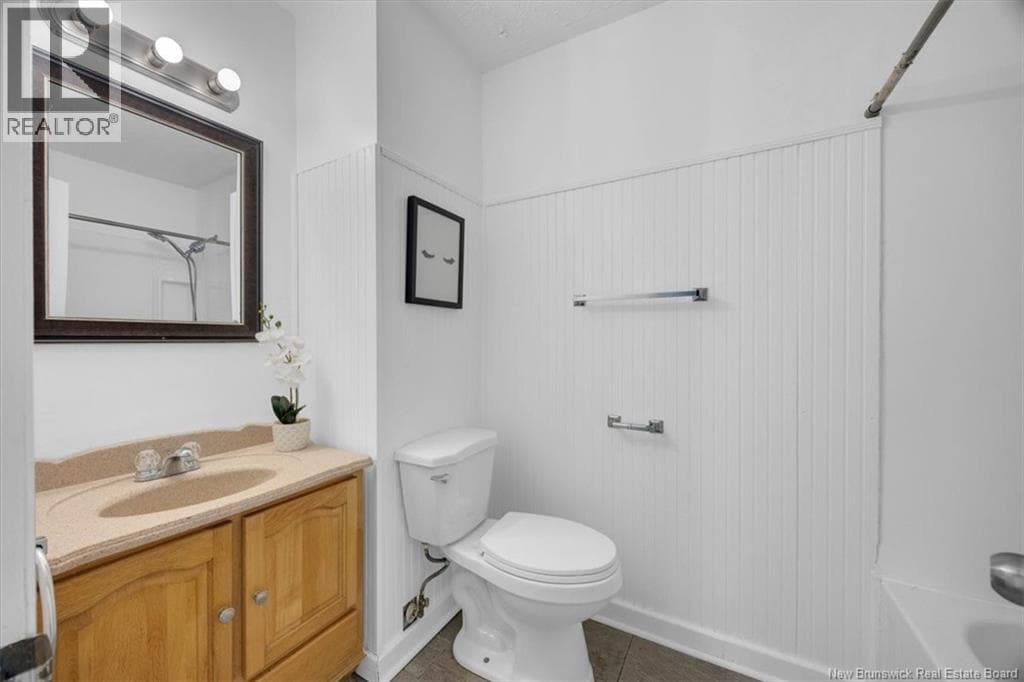 220 Tartan Street, photo 15
