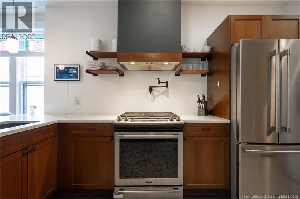 77 Mecklenburg Street, photo 8