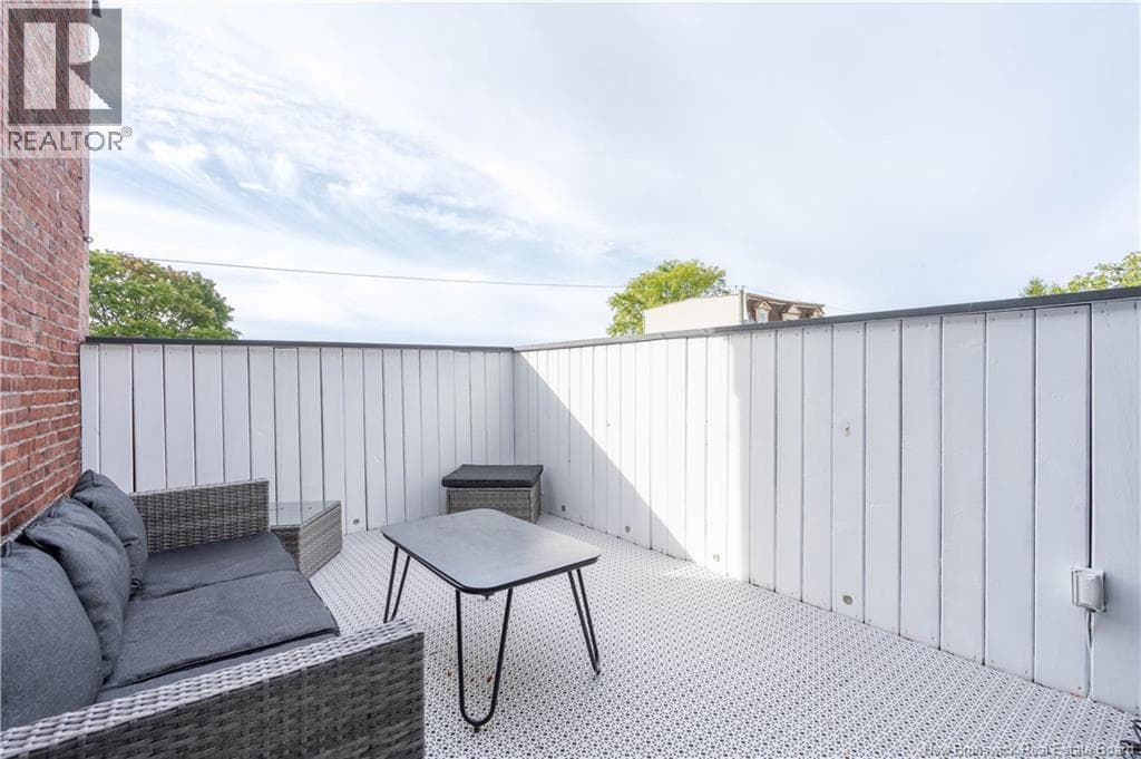 77 Mecklenburg Street, photo 24