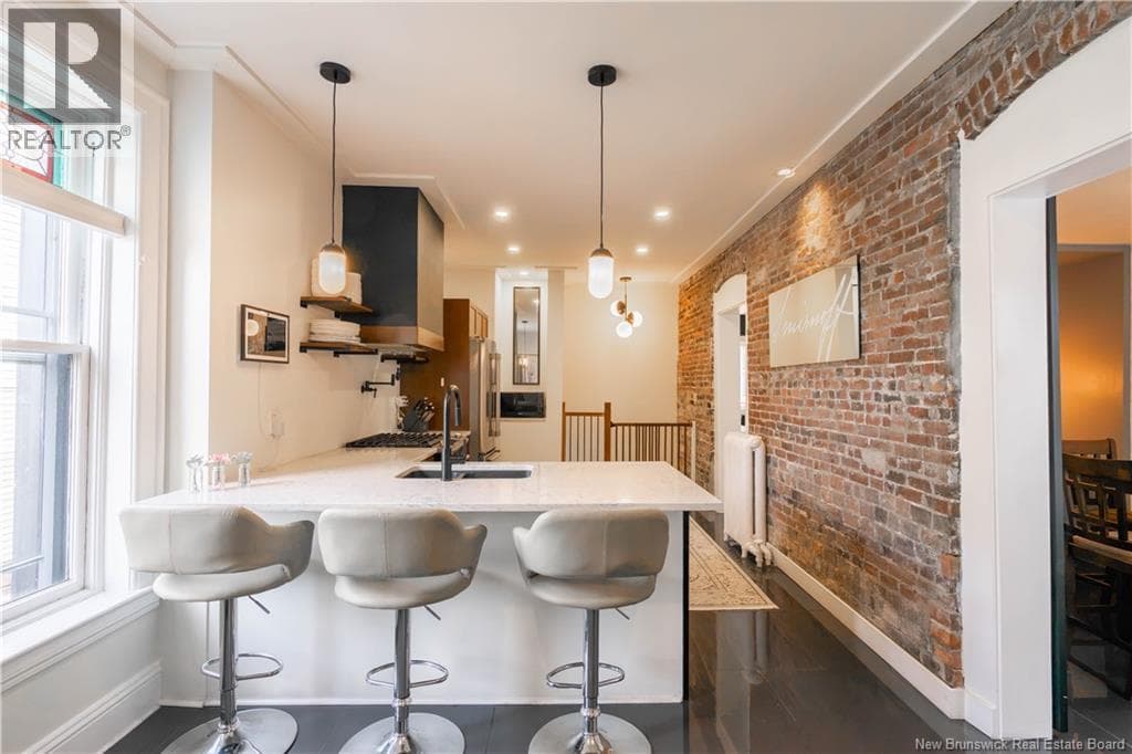 77 Mecklenburg Street, photo 13