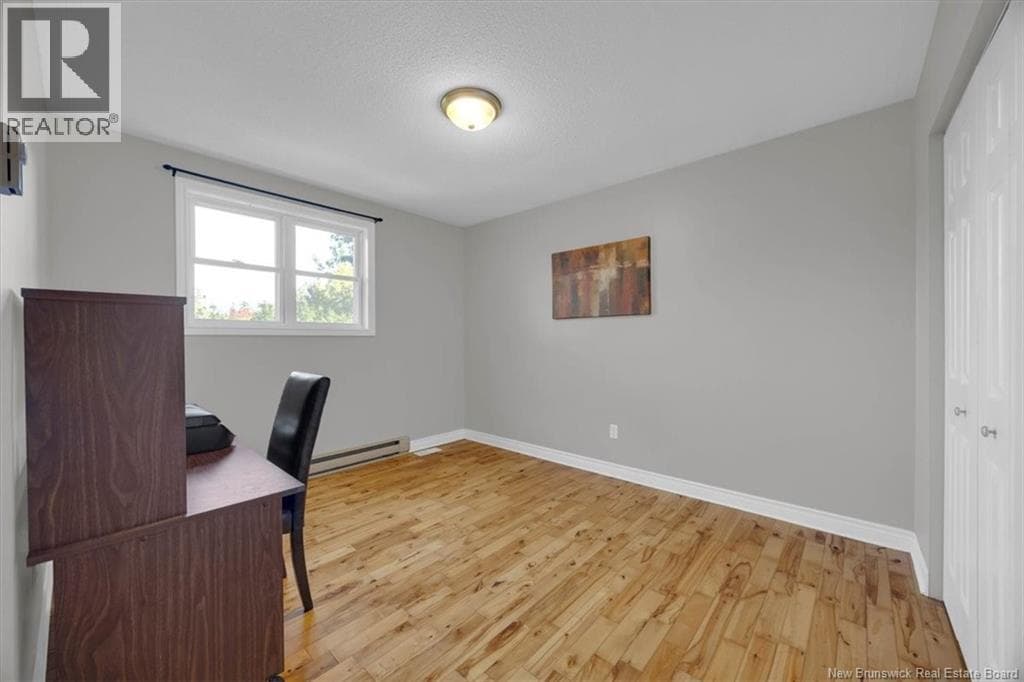89 Ashfield Drive, photo 12