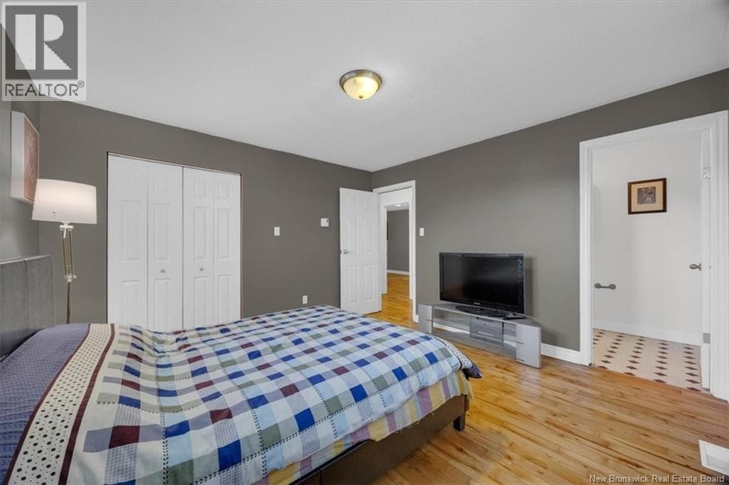 89 Ashfield Drive, photo 10