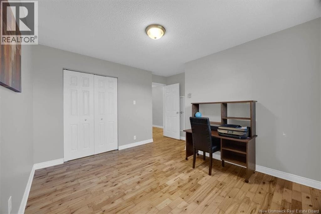 89 Ashfield Drive, photo 13