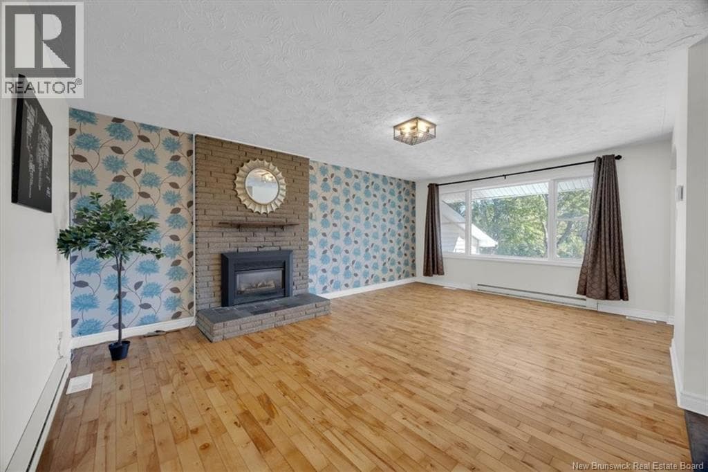 89 Ashfield Drive, photo 3