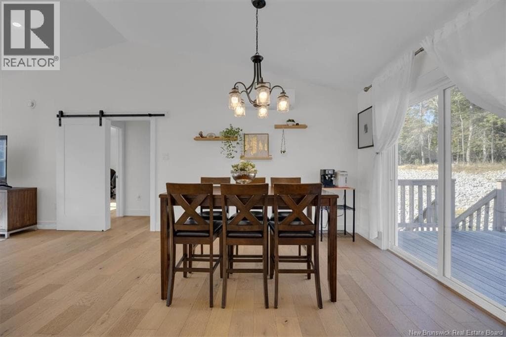 104 Montana Drive, photo 13