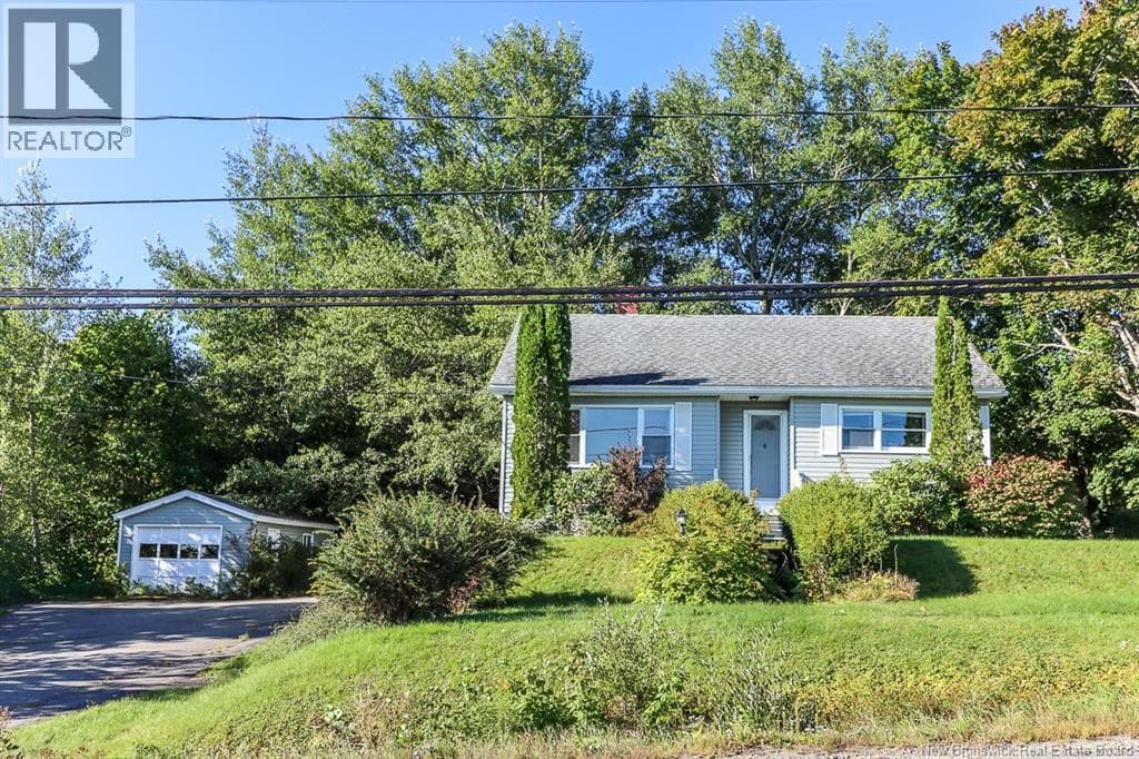 1024 Lorneville Road, photo 2