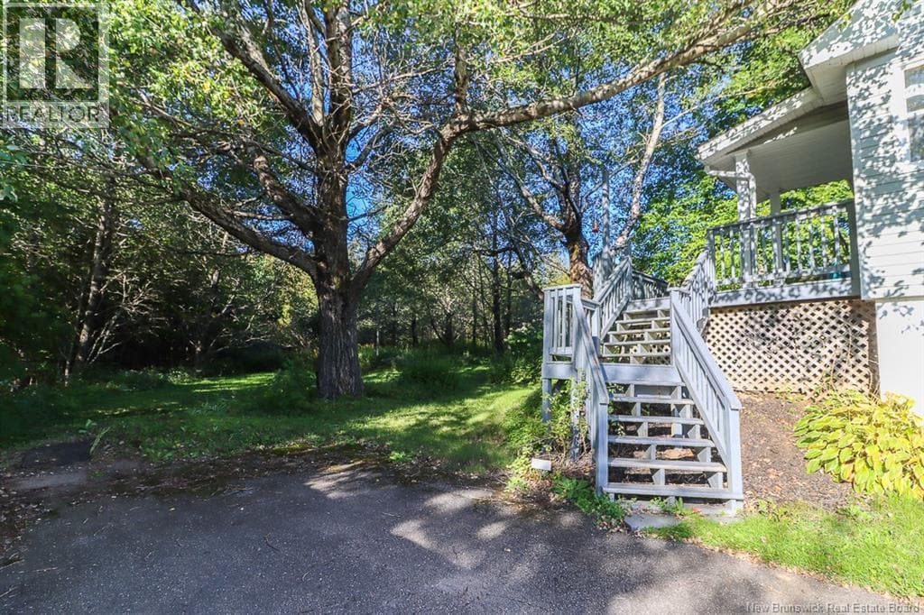 1024 Lorneville Road, photo 7