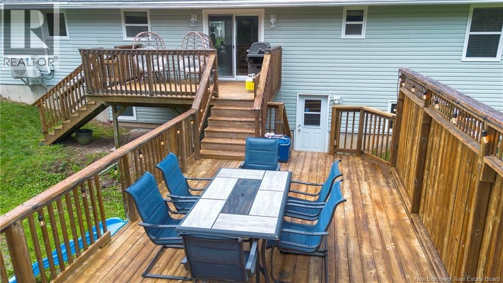 10 Queensbury Drive, photo 27