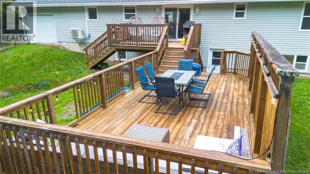 10 Queensbury Drive, photo 28