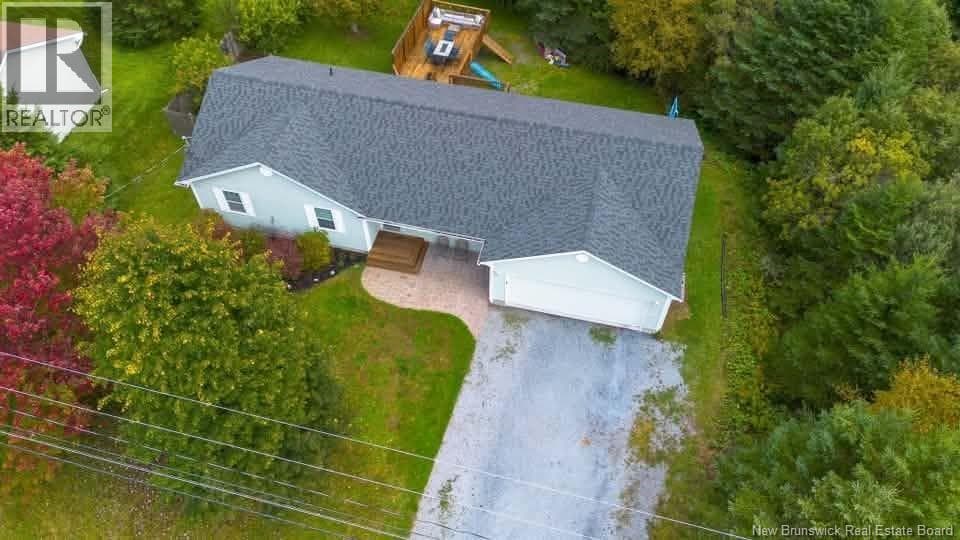 10 Queensbury Drive, photo 30