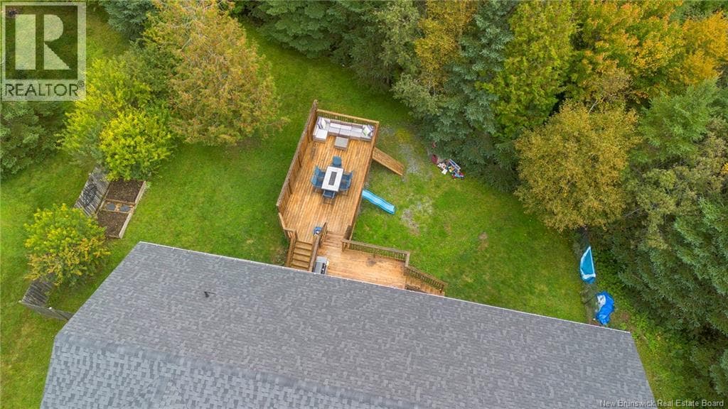 10 Queensbury Drive, photo 32