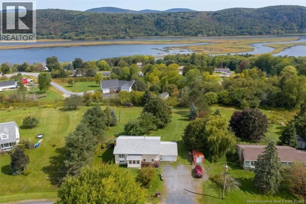 35 Reynar Drive, photo 4
