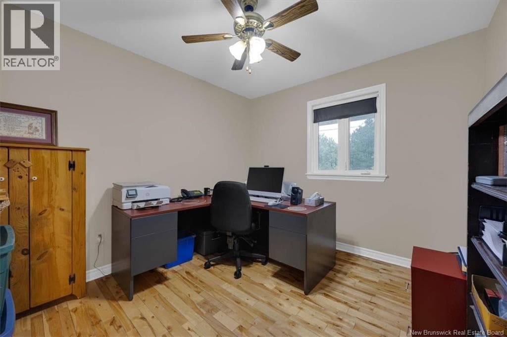 35 Reynar Drive, photo 17