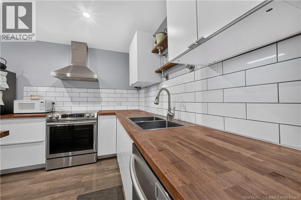 52 Dorchester Street, photo 21