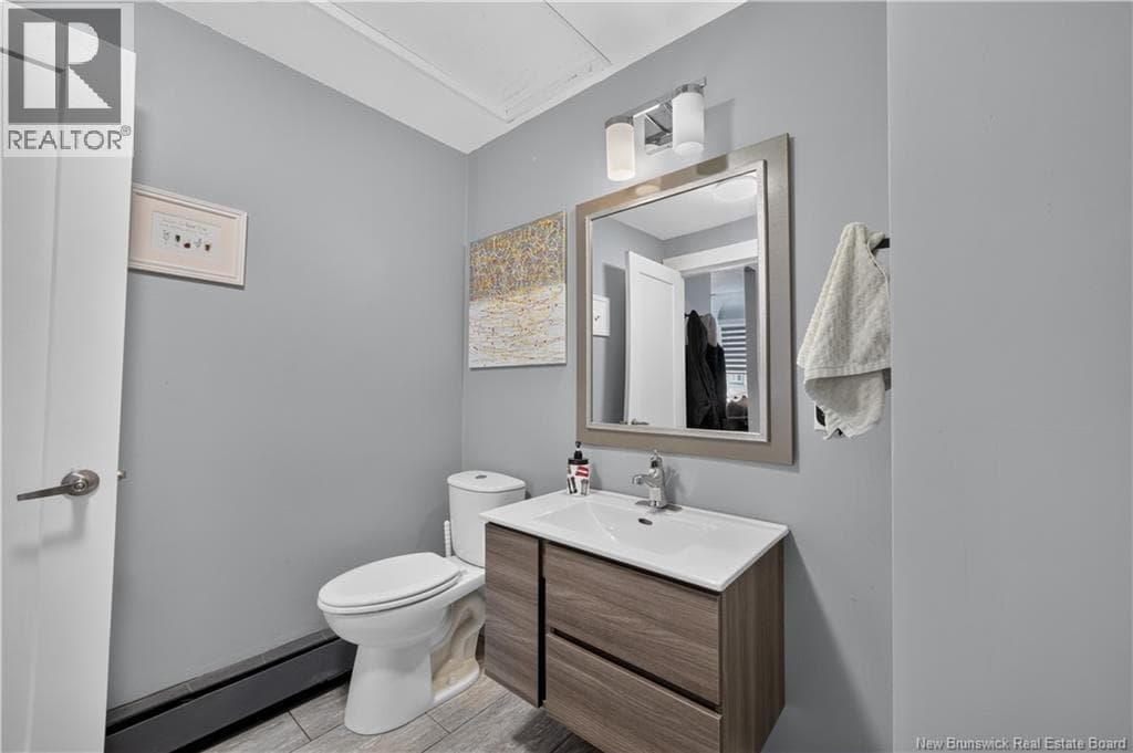 52 Dorchester Street, photo 26