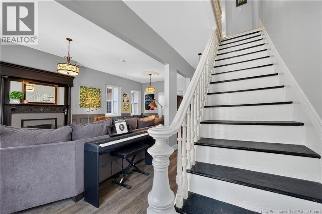 52 Dorchester Street, photo 28