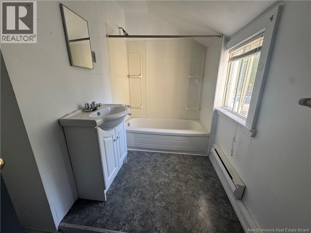 267 Charlotte Street, photo 21