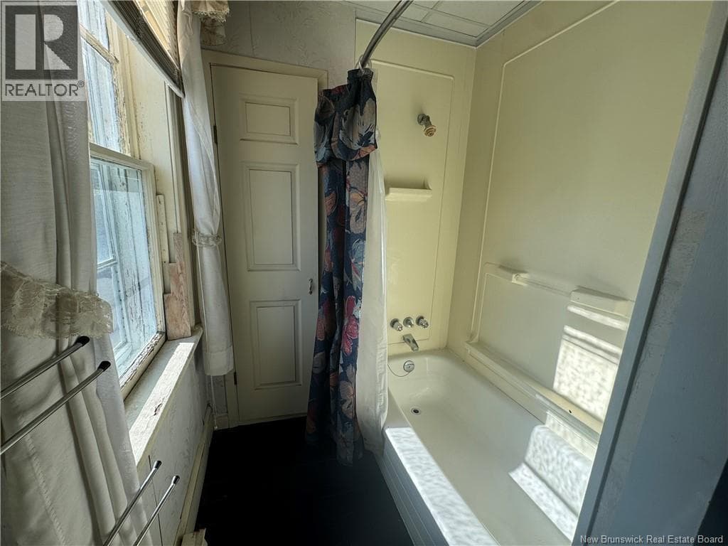 267 Charlotte Street, photo 10