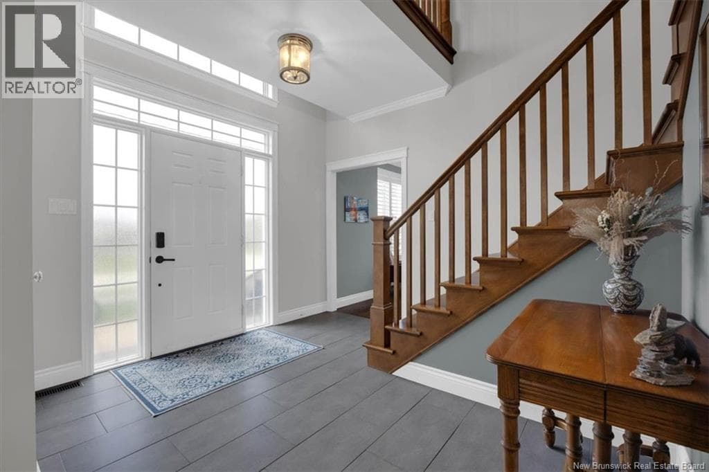 57 Colchester Drive, photo 3