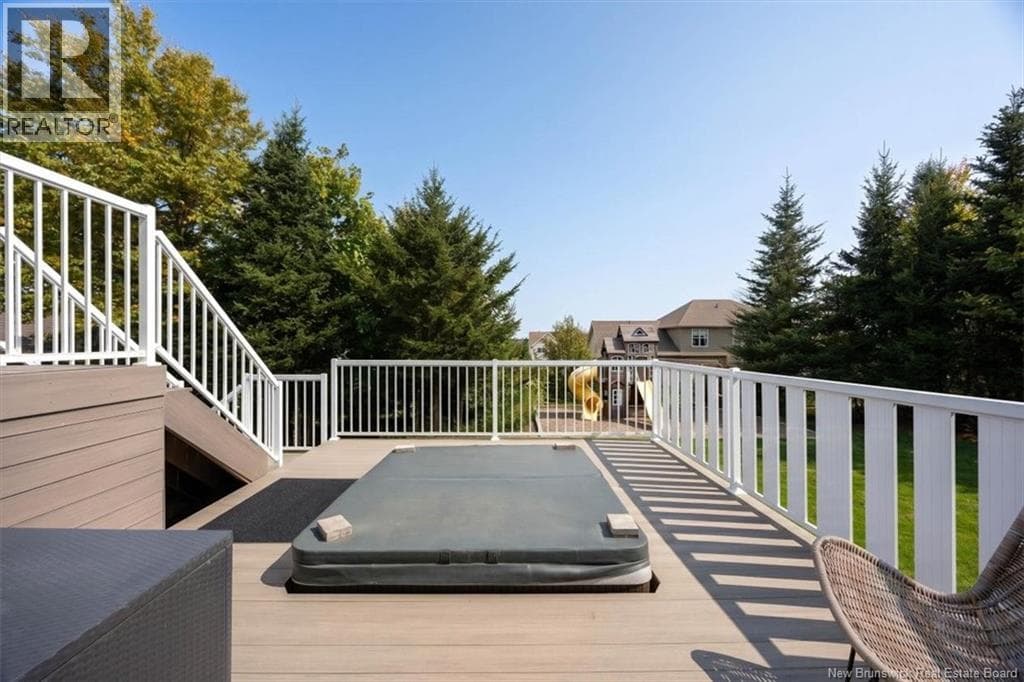 57 Colchester Drive, photo 35