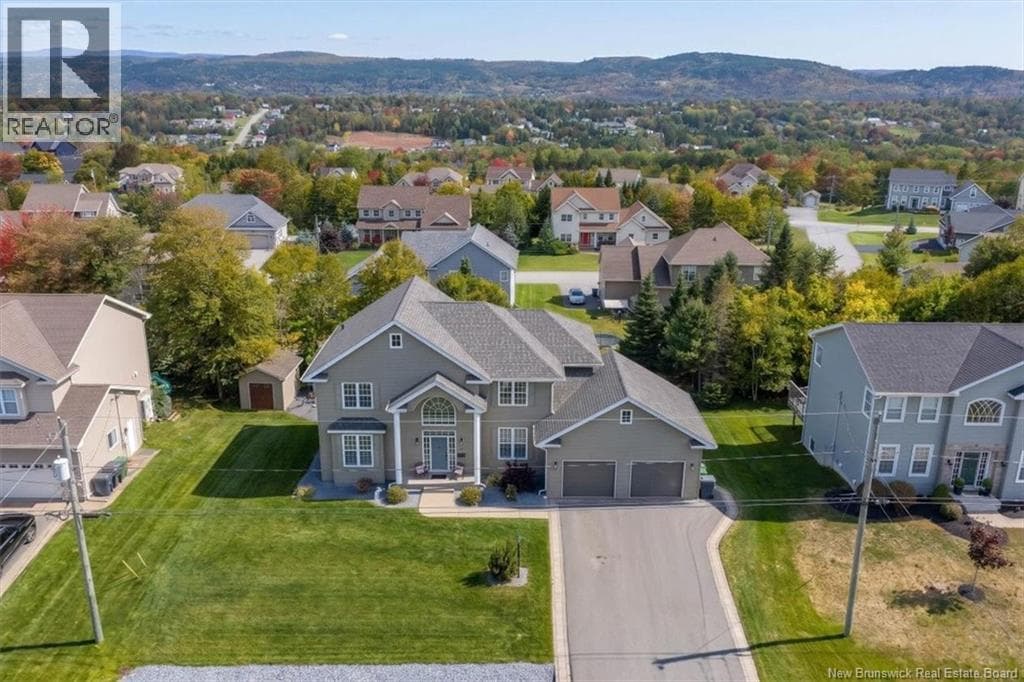 57 Colchester Drive, photo 42