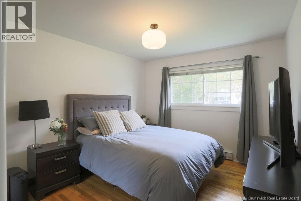 38 Forest Road, photo 18