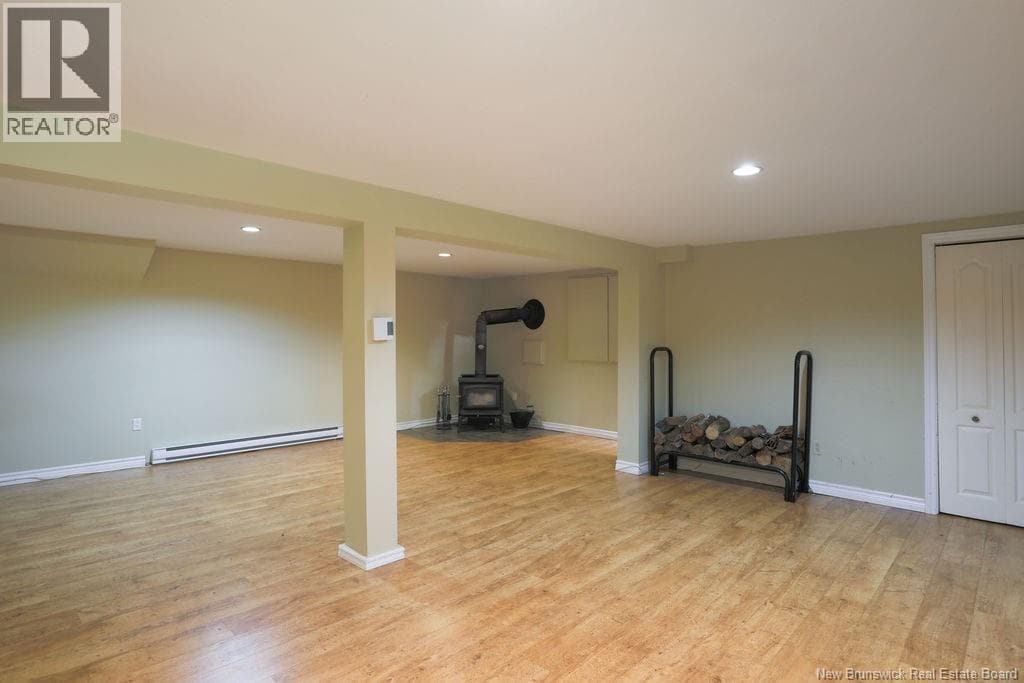 38 Forest Road, photo 29
