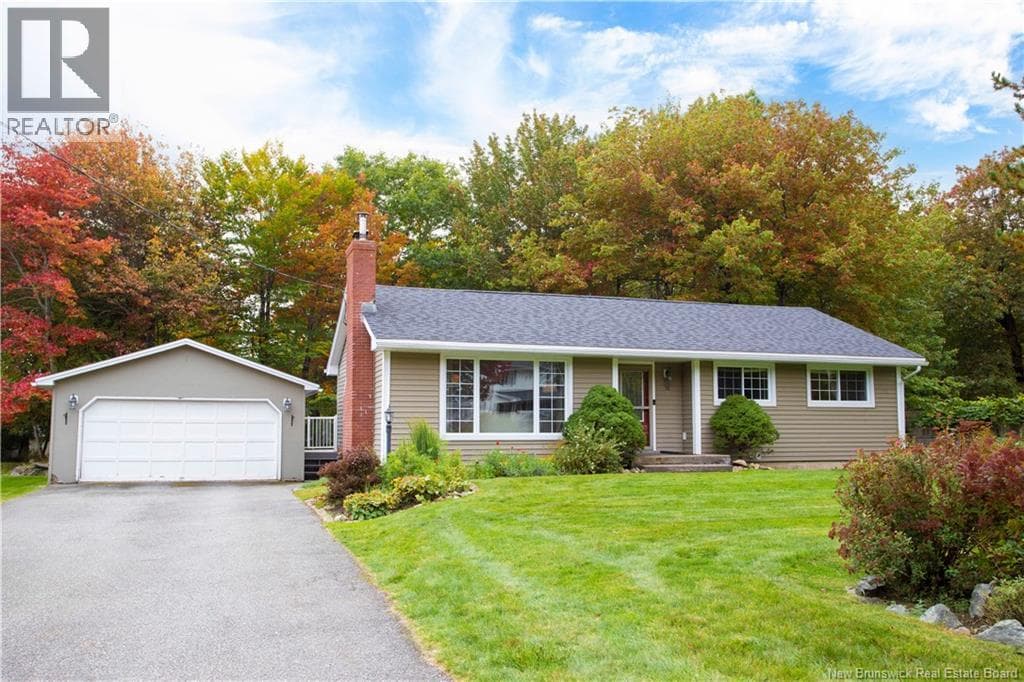 38 Forest Road