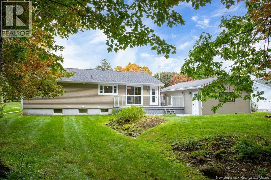 38 Forest Road, photo 44