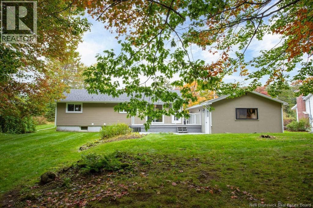 38 Forest Road, photo 41