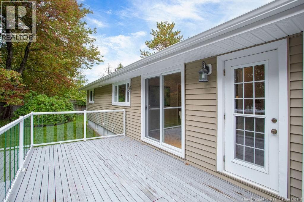38 Forest Road, photo 42