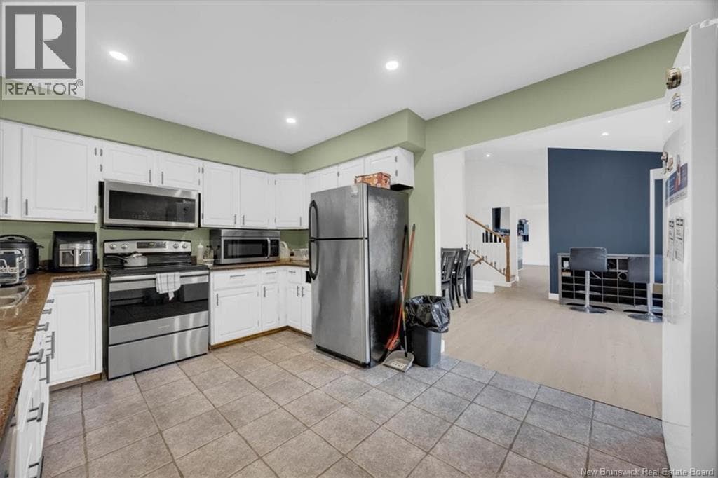4 Hughes Crescent, photo 10