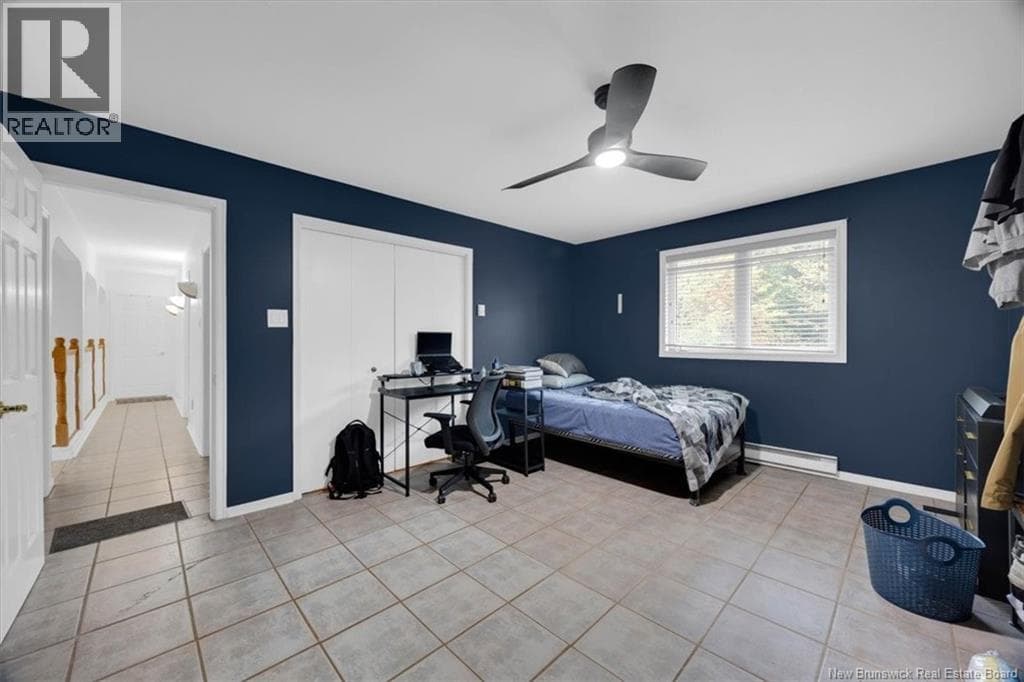 4 Hughes Crescent, photo 15