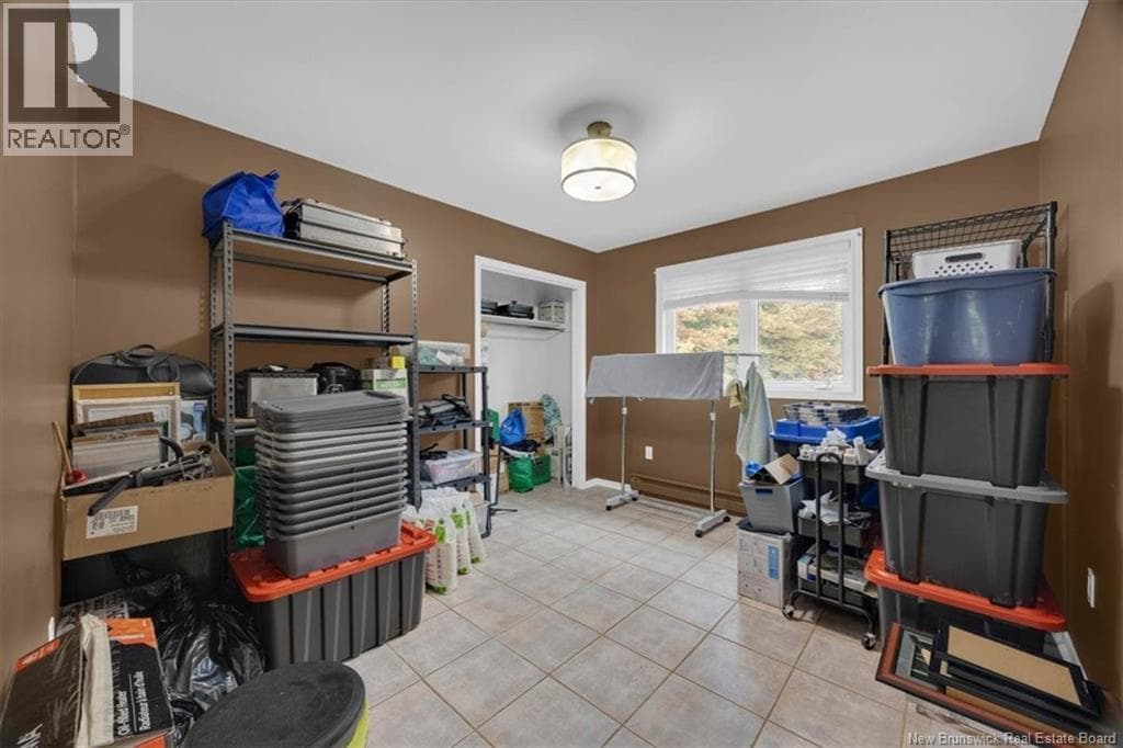 4 Hughes Crescent, photo 16