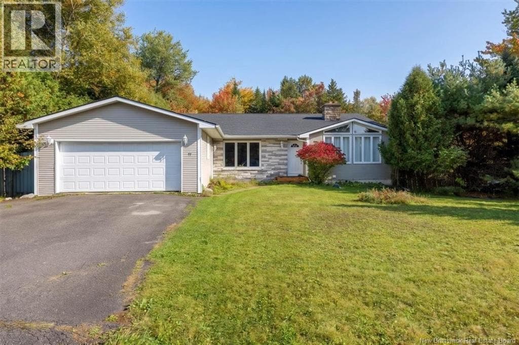 4 Hughes Crescent, photo 4