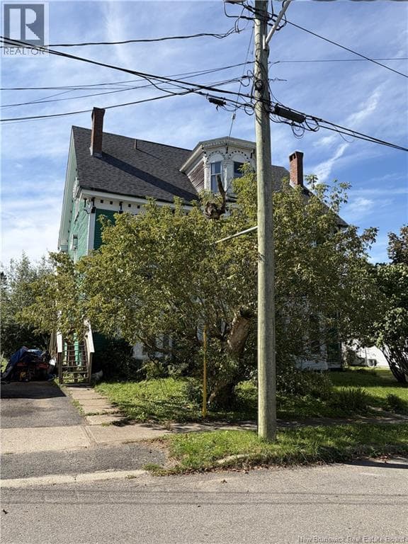 406-408 Algonquin Place, photo 3